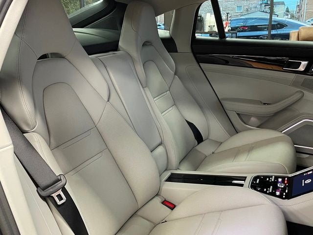2022 Porsche Panamera 4S E-Hybrid AWD - 22934695 - 28