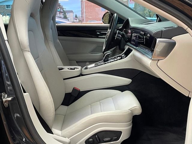 2022 Porsche Panamera 4S E-Hybrid AWD - 22934695 - 32