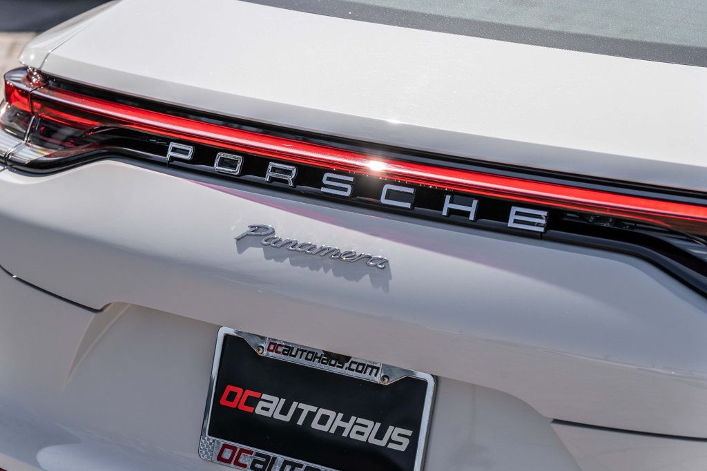 2022 Porsche Panamera GORGEOUS RED INTERIOR - 22416253 - 11