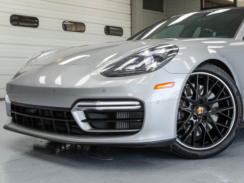 2022 Porsche Panamera GTS photo 16