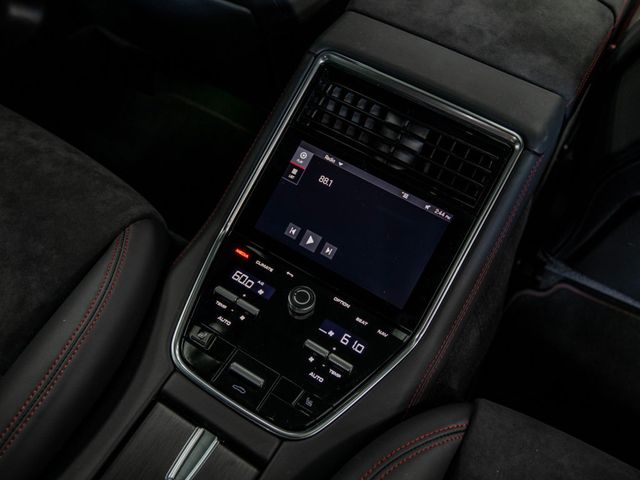 2022 Porsche Panamera GTS AWD - 22919487 - 31