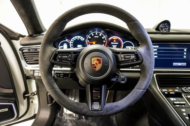 2022 Porsche Panamera GTS AWD - 22964265 - 16