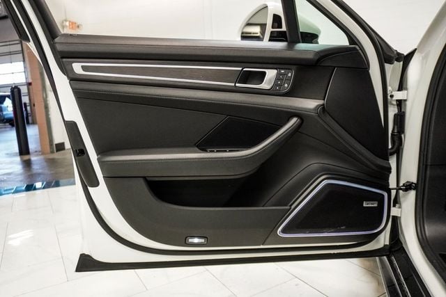 2022 Porsche Panamera GTS AWD - 22964265 - 21