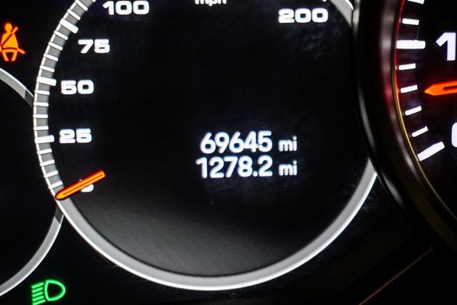 2022 Porsche Panamera GTS AWD - 22964265 - 32