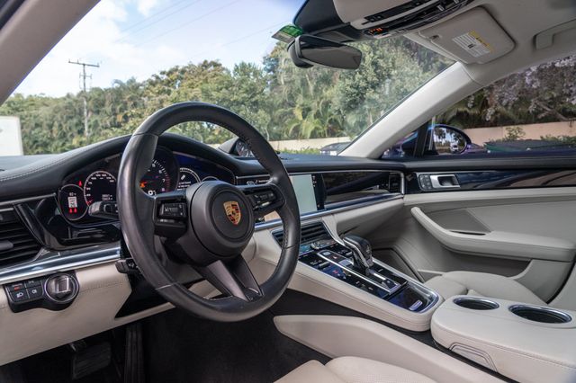 2022 Porsche Panamera RWD - 22993580 - 13
