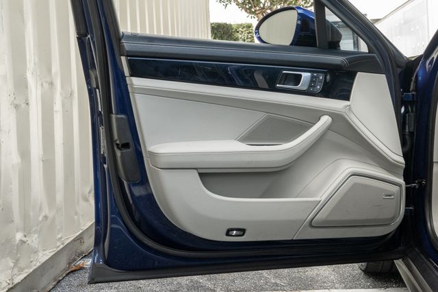 2022 Porsche Panamera RWD - 22993580 - 27