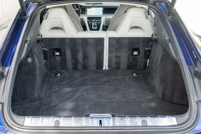 2022 Porsche Panamera RWD - 22993580 - 31