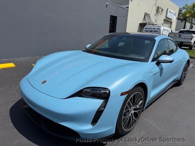 2022 Porsche Taycan