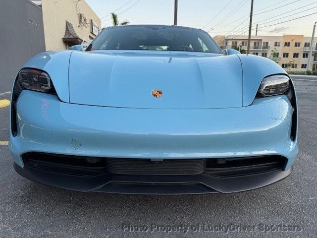 2022 Porsche Taycan 4 photo 20