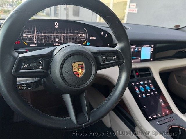 2022 Porsche Taycan 4 photo 56