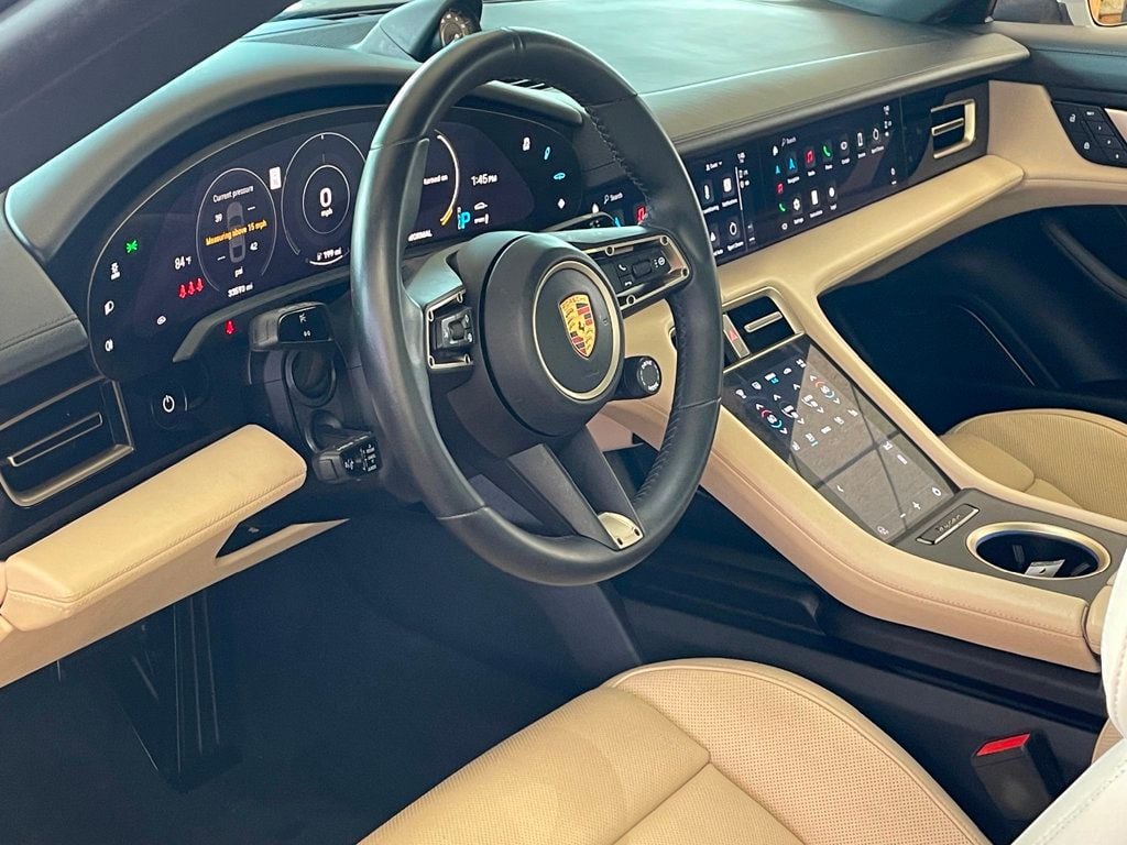 2022 Porsche Taycan 4S AWD - 23048010 - 13