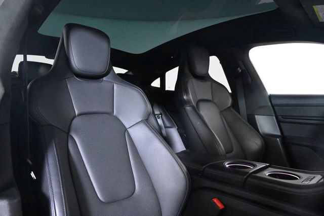 2022 Porsche Taycan GTS - 23026995 - 17