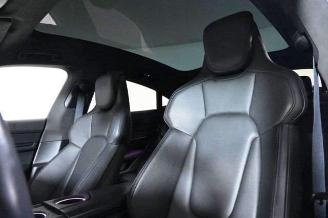 2022 Porsche Taycan GTS - 23026995 - 4