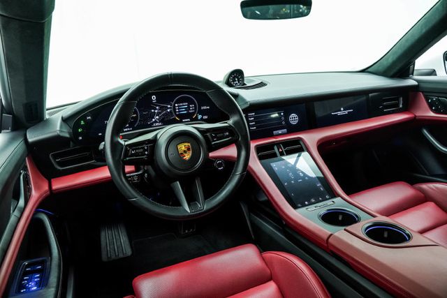 2022 Porsche Taycan GTS