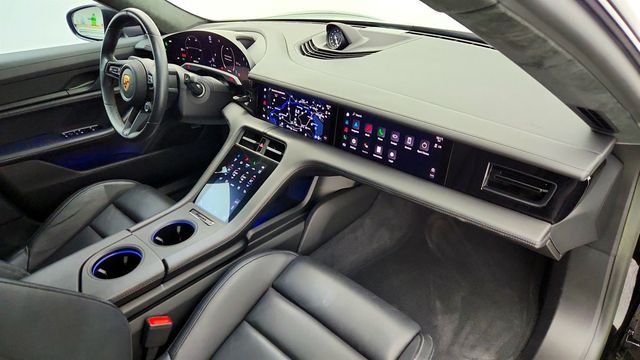 2022 Porsche Taycan GTS AWD - 22971156 - 25