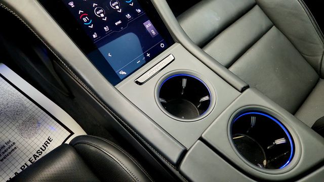 2022 Porsche Taycan GTS AWD with Premium Package, 21'' Wheels & PAX Display - 22971156 - 16