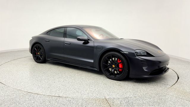 2022 Porsche Taycan GTS AWD with Premium Package, 21'' Wheels & PAX Display - 22971156 - 2
