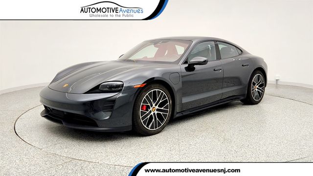 2022 Porsche Taycan GTS AWD with Premium Package, PDCC Sport, ACC & Subsecond Clock - 22988727 - 0