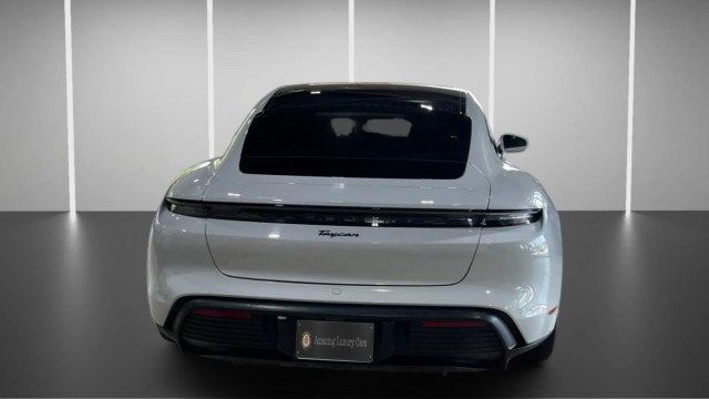 2022 Porsche Taycan RWD - 23018947 - 12