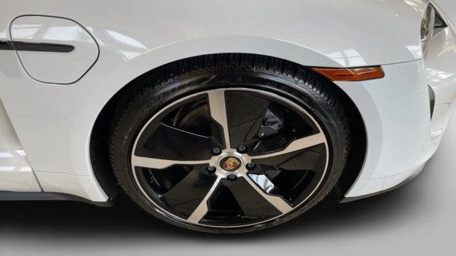 2022 Porsche Taycan RWD - 23018947 - 5