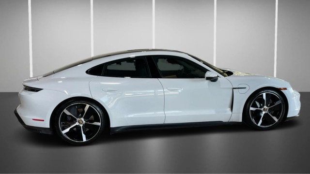 2022 Porsche Taycan RWD - 23018947 - 8