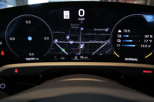 2022 Porsche Taycan RWD - 22995873 - 16