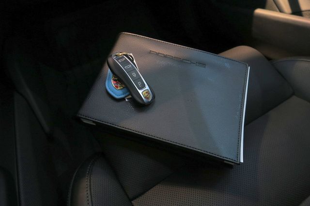 2022 Porsche Taycan RWD - 22995873 - 28