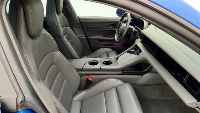 2022 Porsche Taycan RWD w/ Premium Package, Panoramic Roof & BOSE - 23100037 - 23