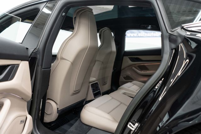 2022 Porsche Taycan Taycan - 23069210 - 32
