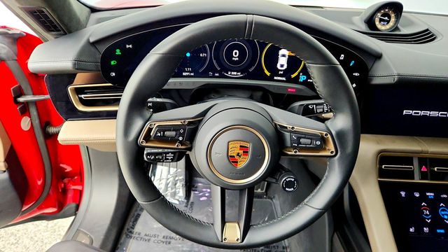 2022 Porsche Taycan Turbo S AWD - 23100794 - 14