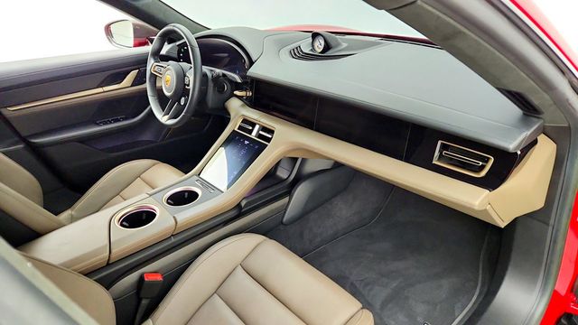 2022 Porsche Taycan Turbo S AWD - 23100794 - 25