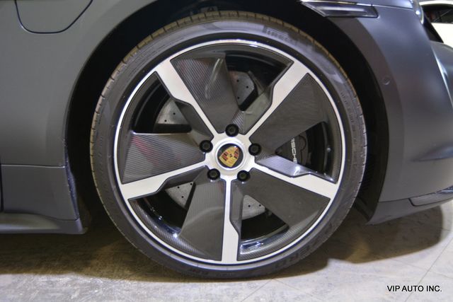 2022 Porsche Taycan Turbo S AWD - 23044009 - 30