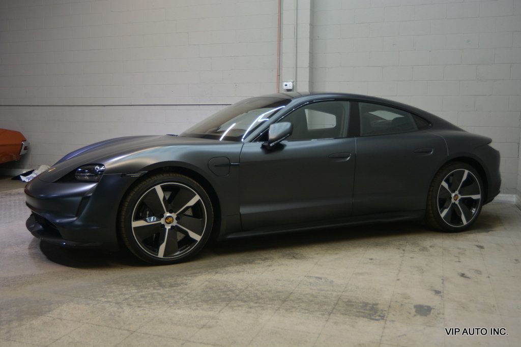 2022 Porsche Taycan Turbo S AWD - 23044009 - 32