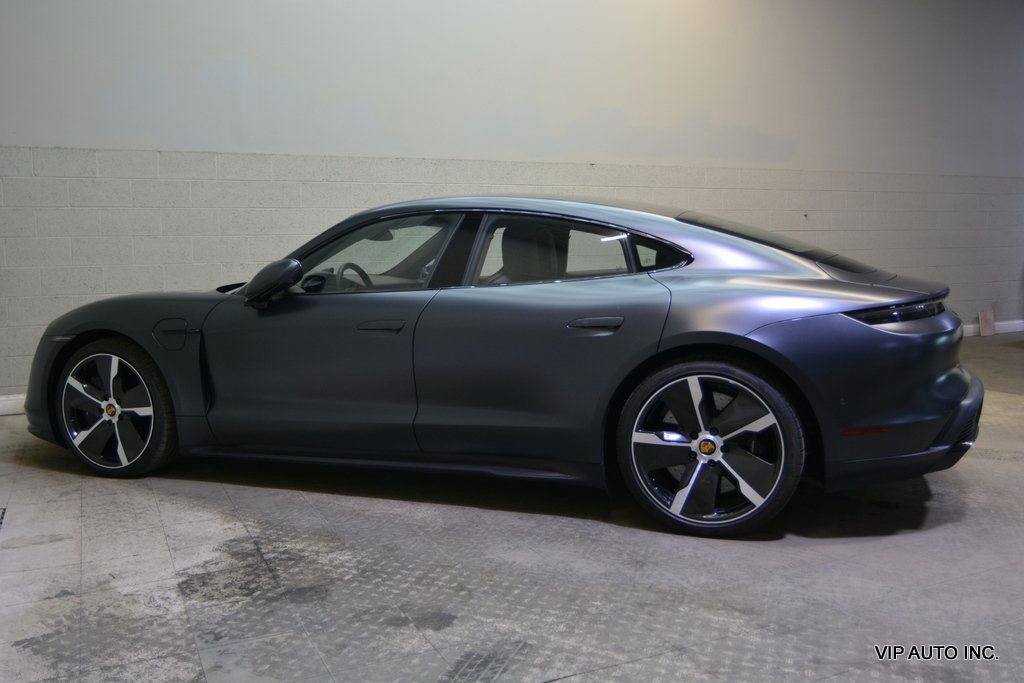 2022 Porsche Taycan Turbo S AWD - 23044009 - 34