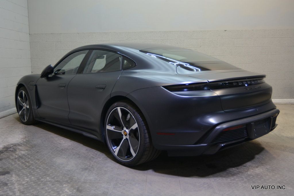 2022 Porsche Taycan Turbo S AWD - 23044009 - 4