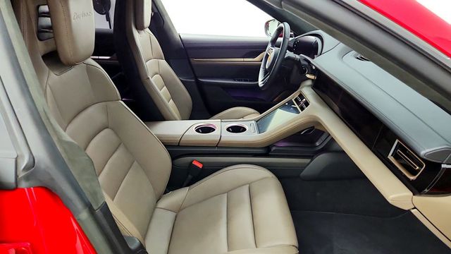 2022 Porsche Taycan Turbo S AWD w/ Carbon Sportdesign Pkg, Burmester & Premium Pkg - 23100794 - 24