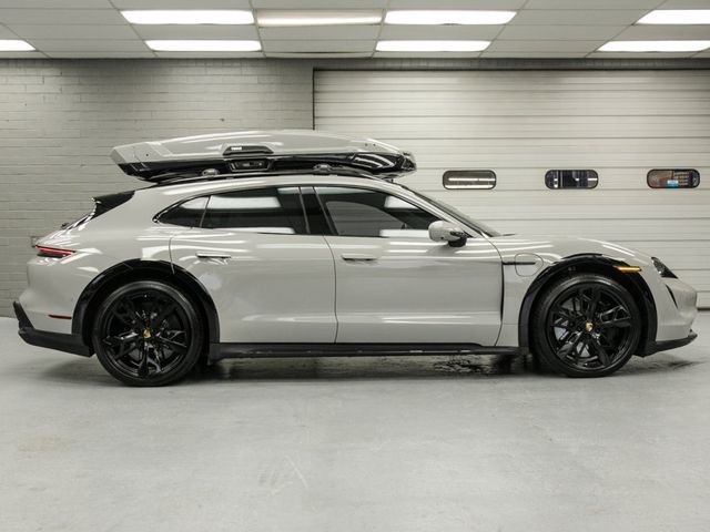 2022 Porsche Taycan Turbo S Cross Turismo AWD - 23073748 - 2