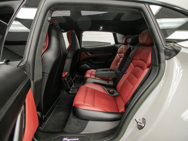 2022 Porsche Taycan Turbo S Cross Turismo AWD - 23073748 - 32
