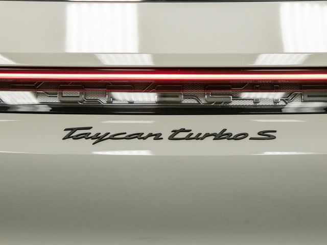 2022 Porsche Taycan Turbo S Cross Turismo AWD - 23073748 - 38