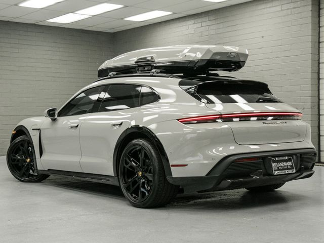 2022 Porsche Taycan Turbo S Cross Turismo AWD - 23073748 - 40