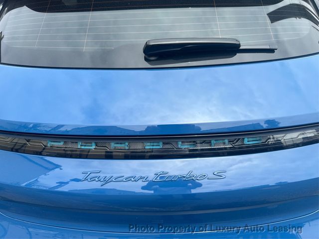 2022 Porsche Taycan Turbo S Cross Turismo AWD - 23022489 - 10