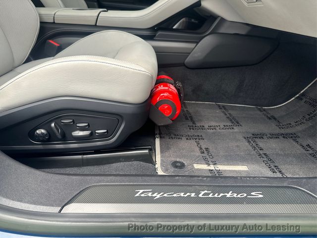 2022 Porsche Taycan Turbo S Cross Turismo AWD - 23022489 - 19