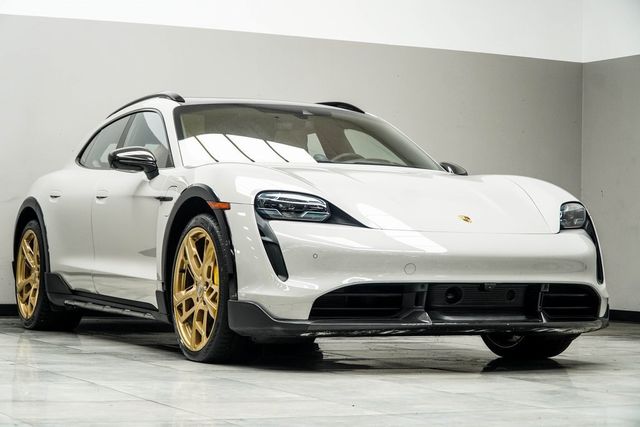 2022 Porsche Taycan Turbo S Cross Turismo AWD - 22853291 - 8