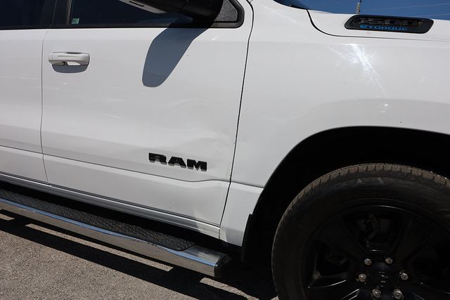 2022 RAM 1500 Big Horn 4x2 Crew Cab 5'7" Box - 23043458 - 10