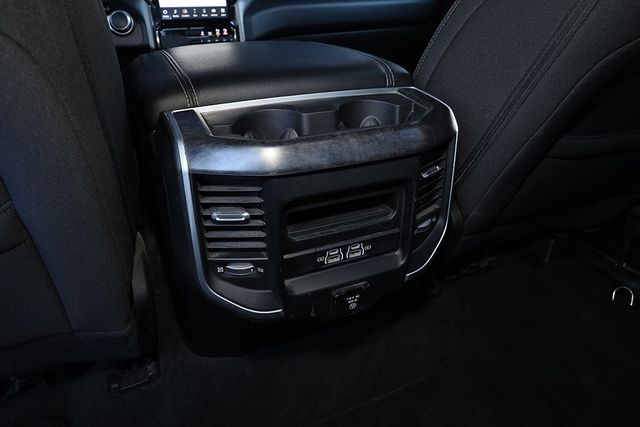2022 RAM 1500 Big Horn 4x2 Crew Cab 5'7" Box - 23043458 - 16