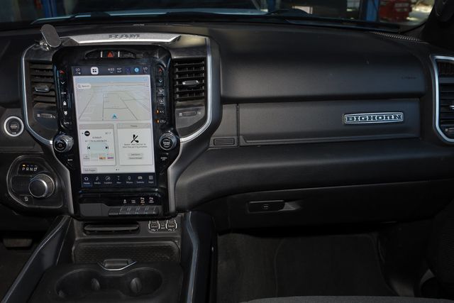 2022 RAM 1500 Big Horn 4x2 Crew Cab 5'7" Box - 23043458 - 22