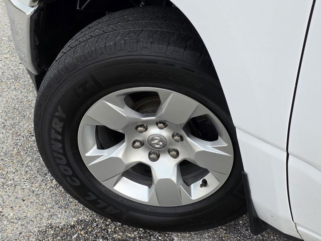 2022 Ram 1500 Big Horn 4x2 Crew Cab 5'7" Box - 22886971 - 31