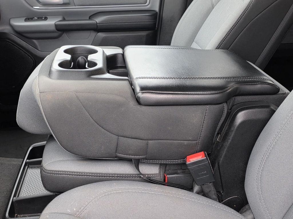 2022 Ram 1500 Big Horn photo 6