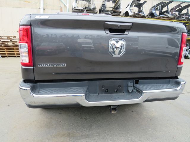 2022 Ram 1500 Big Horn 4x2 Quad Cab 6'4" Box - 23052242 - 4