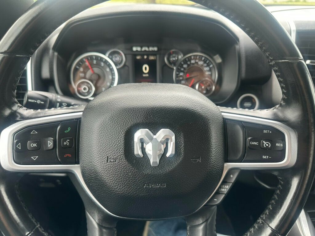 2022 Ram 1500 Big Horn 4x2 Quad Cab 6'4" Box - 23018389 - 9